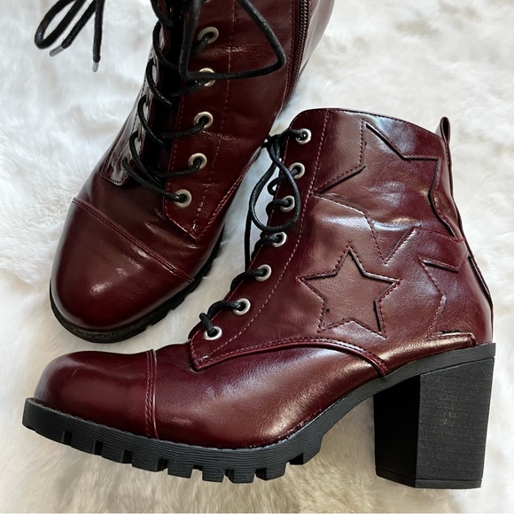 XOXO Chloee Oxblood Red Lace-up Ankle Zip Booties with Star Insets- 7 - Picture 3 of 14